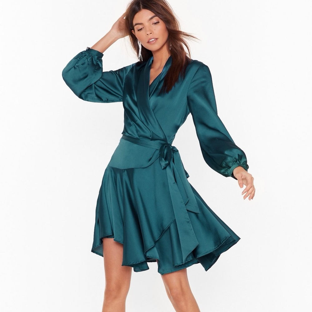 Nasty Gal Hey Girl What's Satin-ing Dress US 2